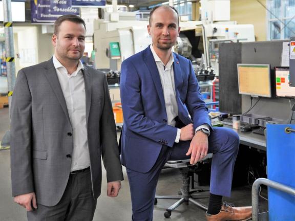 Neue Geschäftsleitung bei SPS Schiekel